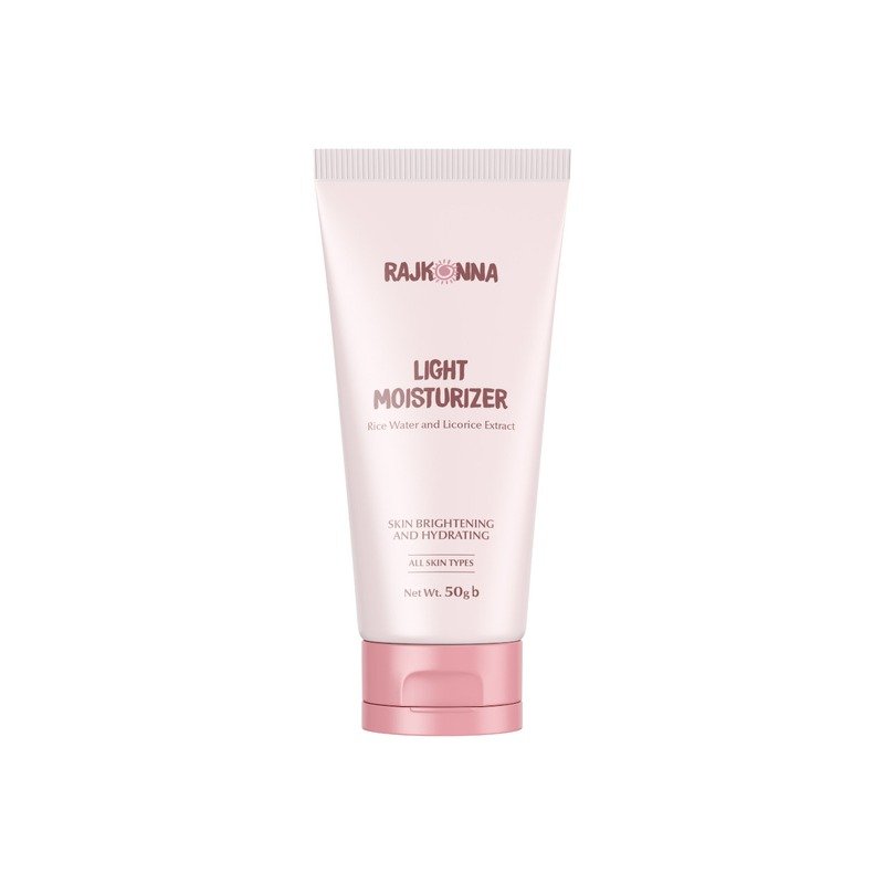 Revolution Glow FIX Illuminating Fixing Spray 100ml - Emart Skincare Bangladesh